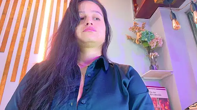 Jennifer Vega1 online show from 10/09/25, 09:46