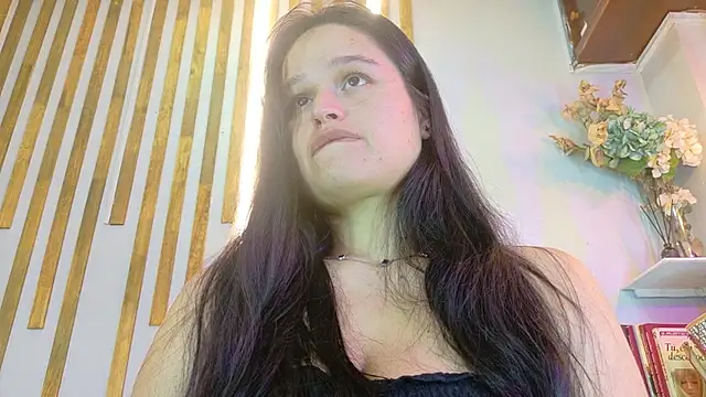 Jennifer Vega1 online show from 10/22/25, 12:00