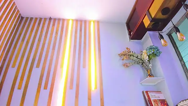 Jennifer Vega1 online show from 11/14/25, 09:46