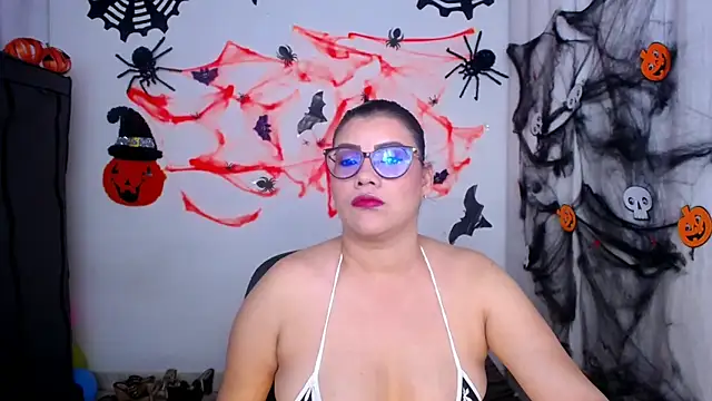 ValeriaHairy online show from 10/11/25, 06:12