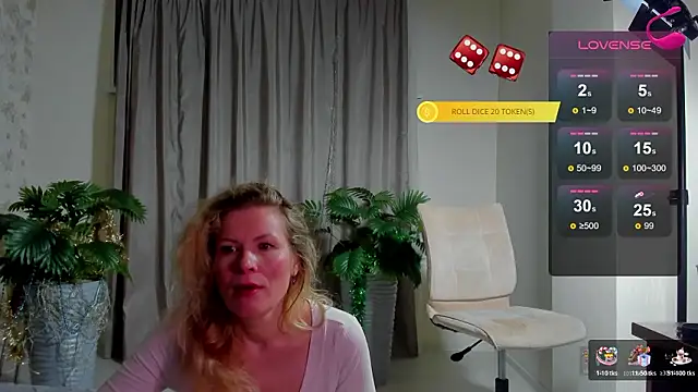 Snapshot of Julia_Giulia chatting on 03/16/26, 06:34 Julia Giulia online show from 03/16/26, 06:34