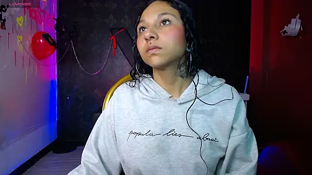 Sweettpleasure online show from 09/20/25, 01:12