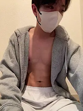 Yuma0718 online show from 04/26/26, 11:35