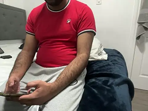 Snapshot of HothairyBoy2 chatting on 02/07/26, 03:10 HothairyBoy2 online show from 02/07/26, 03:10