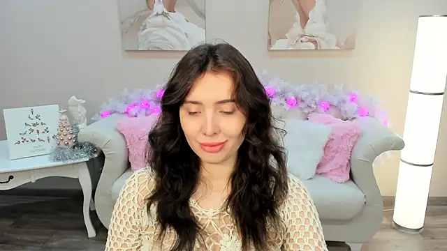 Snapshot of SherryBaers chatting on 12/19/25, 06:31 SherryBaers online show from 12/19/25, 06:31