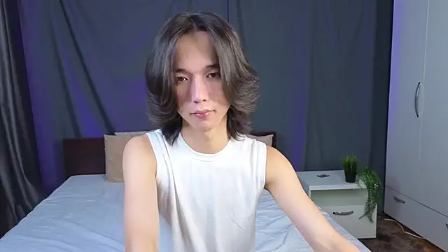 okerriella online show from 09/14/25, 01:10