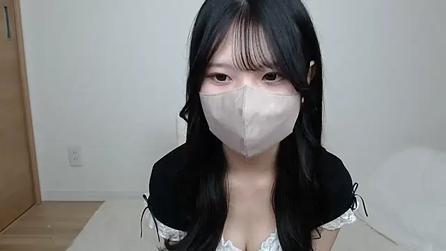 yuna rin online show from 09/13/25, 11:10