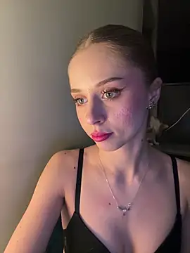 Snapshot of BabyAnais chatting on 11/09/25, 05:33 BabyAnais online show from 11/09/25, 05:33