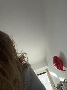 Snapshot of BabyAnais chatting on 02/11/26, 02:11 BabyAnais online show from 02/11/26, 02:11