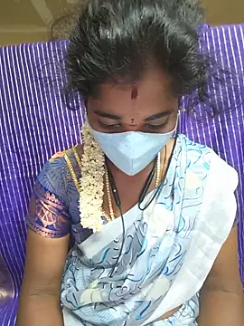 Snapshot of Tamil_Jillu chatting on 05/16/26, 04:50 Tamil Jillu online show from 05/16/26, 04:50