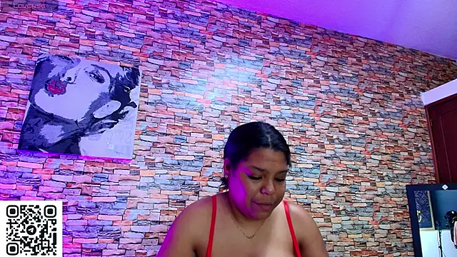 naomi campbel  online show from 06/07/26, 01:59