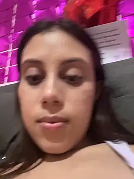 Snapshot of Harley_J_ chatting on 09/15/25, 12:32 Harley J online show from 09/15/25, 12:32