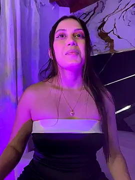 Snapshot of Harley_J_ chatting on 09/28/25, 12:32 Harley J online show from 09/28/25, 12:32