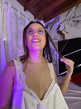 Snapshot of Harley_J_ chatting on 09/30/25, 02:55 Harley J online show from 09/30/25, 02:55