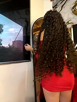 Snapshot of Harley_J_ chatting on 12/02/25, 11:48 Harley J online show from 12/02/25, 11:48