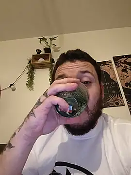 Snapshot of nousmeme0123 chatting on 09/28/25, 09:20 nousmeme0123 online show from 09/28/25, 09:20