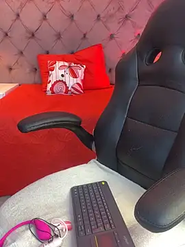 Sussan   online show from 11/19/25, 11:43