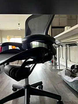 Snapshot of jimmy94595 chatting on 11/22/25, 08:30 jimmy94595 online show from 11/22/25, 08:30