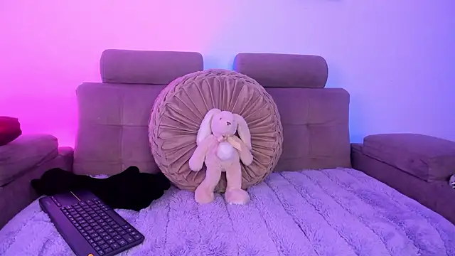 Snapshot of SebastianHilton chatting on 03/05/26, 02:02 SebastianHilton online show from 03/05/26, 02:02