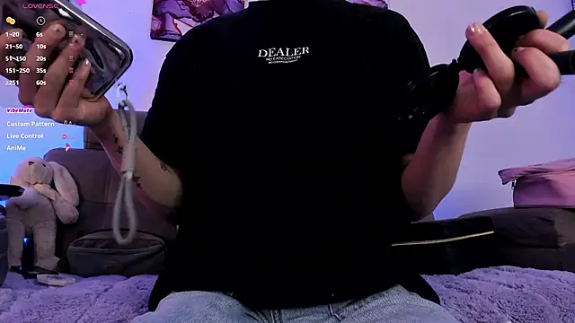 Snapshot of SebastianHilton chatting on 03/13/26, 01:40 SebastianHilton online show from 03/13/26, 01:40