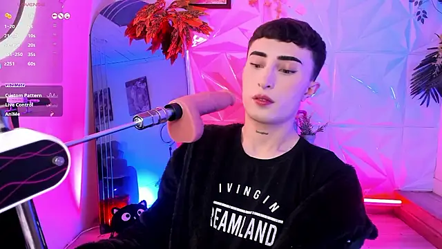 Snapshot of SebastianHilton chatting on 03/14/26, 01:05 SebastianHilton online show from 03/14/26, 01:05