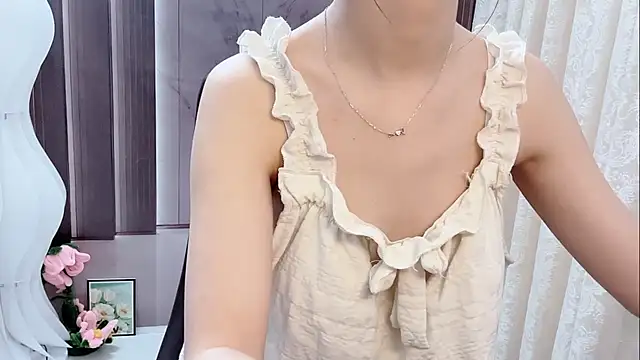 Shenlly online show from 05/06/26, 01:25
