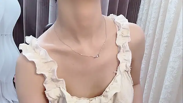 Shenlly online show from 05/08/26, 01:22