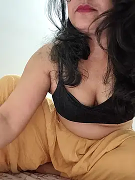 Snapshot of CUTE-PX chatting on 04/16/26, 03:40 CUTE-PX online show from 04/16/26, 03:40