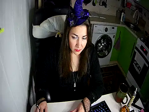 Snapshot of Adda1205 chatting on 10/31/25, 09:16 Adda1205 online show from 10/31/25, 09:16