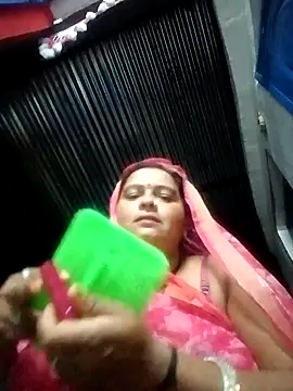 Snapshot of Hot_komal1 chatting on 06/20/26, 07:38 Hot komal1 online show from 06/20/26, 07:38