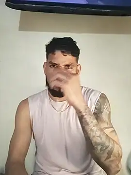 Alexsexygamer online show from 10/31/25, 11:50