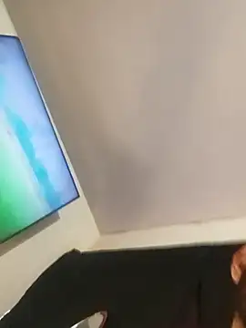 Snapshot of Alexsexygamer chatting on 12/19/25, 08:05 Alexsexygamer online show from 12/19/25, 08:05