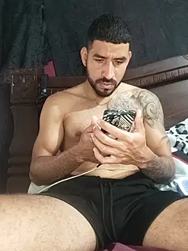 Snapshot of Alexsexygamer chatting on 01/05/26, 06:44 Alexsexygamer online show from 01/05/26, 06:44