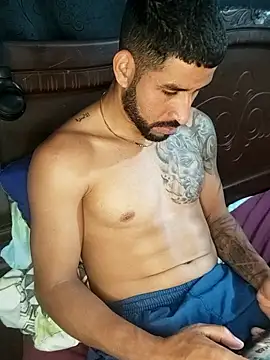 Snapshot of Alexsexygamer chatting on 01/08/26, 05:26 Alexsexygamer online show from 01/08/26, 05:26