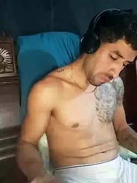 Snapshot of Alexsexygamer chatting on 02/08/26, 10:02 Alexsexygamer online show from 02/08/26, 10:02