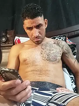 Snapshot of Alexsexygamer chatting on 02/16/26, 07:32 Alexsexygamer online show from 02/16/26, 07:32