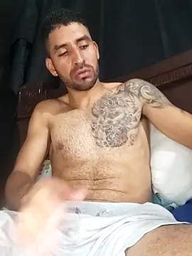 Snapshot of Alexsexygamer chatting on 02/21/26, 12:44 Alexsexygamer online show from 02/21/26, 12:44