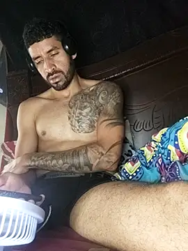 Snapshot of Alexsexygamer chatting on 03/04/26, 02:34 Alexsexygamer online show from 03/04/26, 02:34