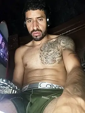 Snapshot of Alexsexygamer chatting on 03/06/26, 01:24 Alexsexygamer online show from 03/06/26, 01:24