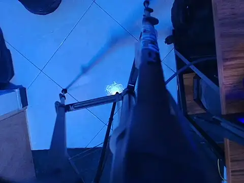 Terraelowen online show from 12/14/25, 11:37