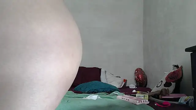 CataleyaRosee online show from 04/29/26, 07:01