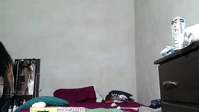CataleyaRosee online show from 05/06/26, 07:24
