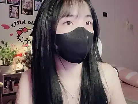 keelinnn19 online show from 12/14/25, 06:45