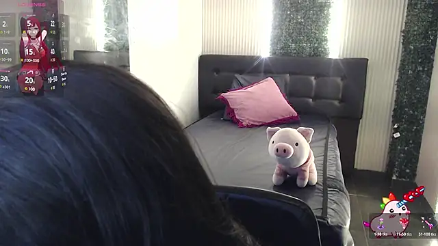 Snapshot of sophiaa_7 chatting on 02/25/26, 01:10 sophiaa 7 online show from 02/25/26, 01:10