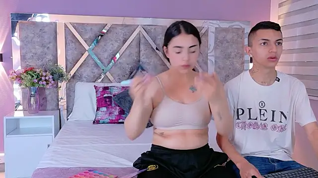 NickandAbby  online show from 09/29/25, 12:32