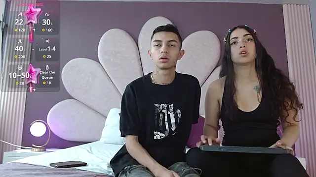 NickandAbby  online show from 05/13/26, 07:22