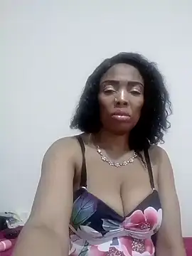 SEXYMOANSXX online show from 10/03/25, 02:14