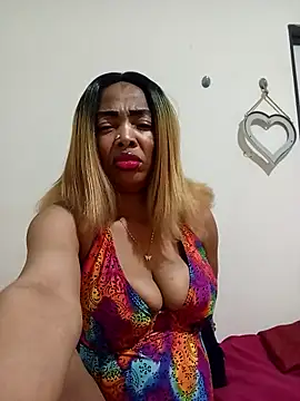 SEXYMOANSXX online show from 06/06/26, 05:50