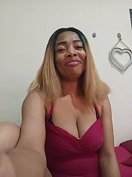 SEXYMOANSXX online show from 06/16/26, 09:01