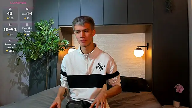 nicktorn online show from 10/19/25, 12:06